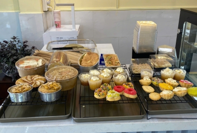 Quầy bánh các loại đa dạng 