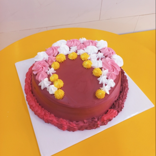 Bánh Kem Vani 1 Sz 32cm