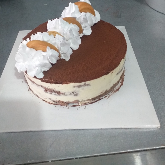 Tiramisu Truyền Thống Size 16